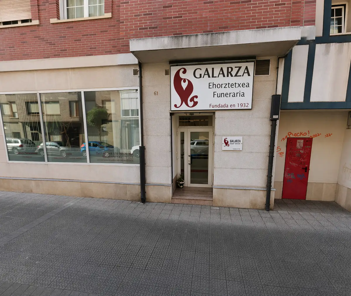 Fachada del Tanatorio Galarza de Galdakao