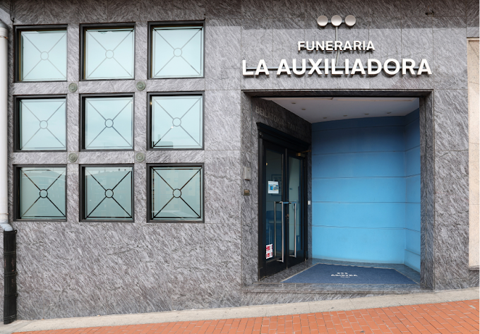 Fachada del Tanatorio La Auxiliadora de Barakaldo